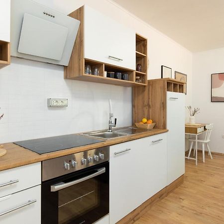 Double Oak Apartment Rijeka Exteriör bild